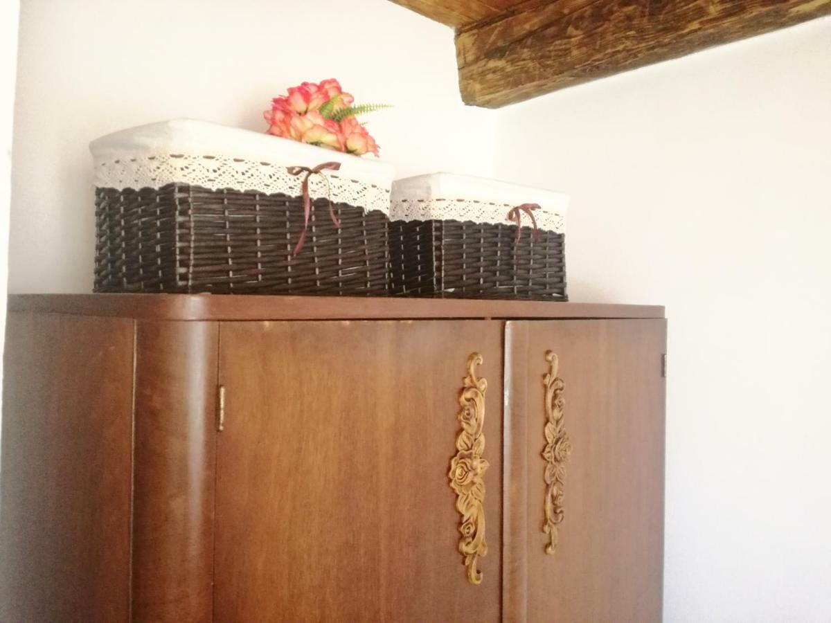 Apartment Cernesa Ražanac Buitenkant foto