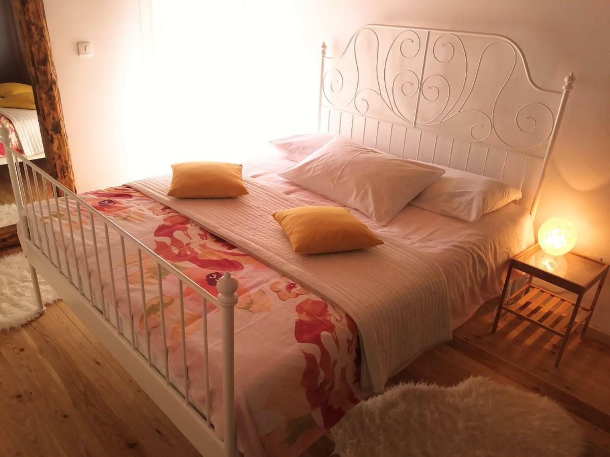 Apartment Cernesa Ražanac Buitenkant foto